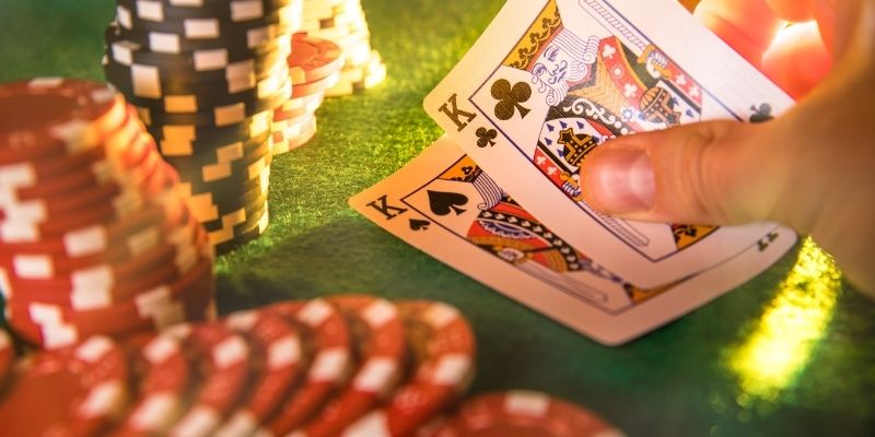 Khám phá thế giới Poker điện tử đầy cuốn hút và logic